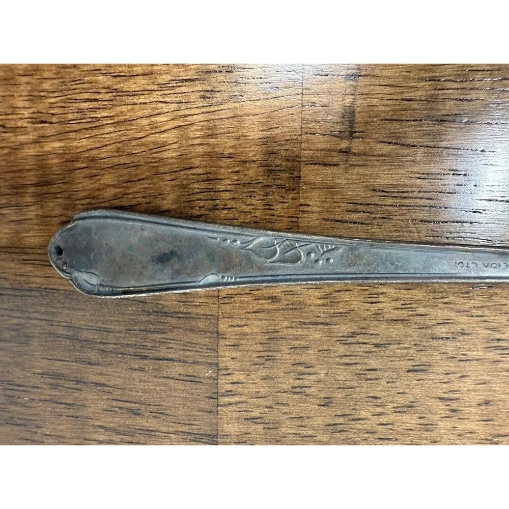 Wm A Rogers Athena A1 Plus Silverplate Pierced Spoon 6 in Matte Finish